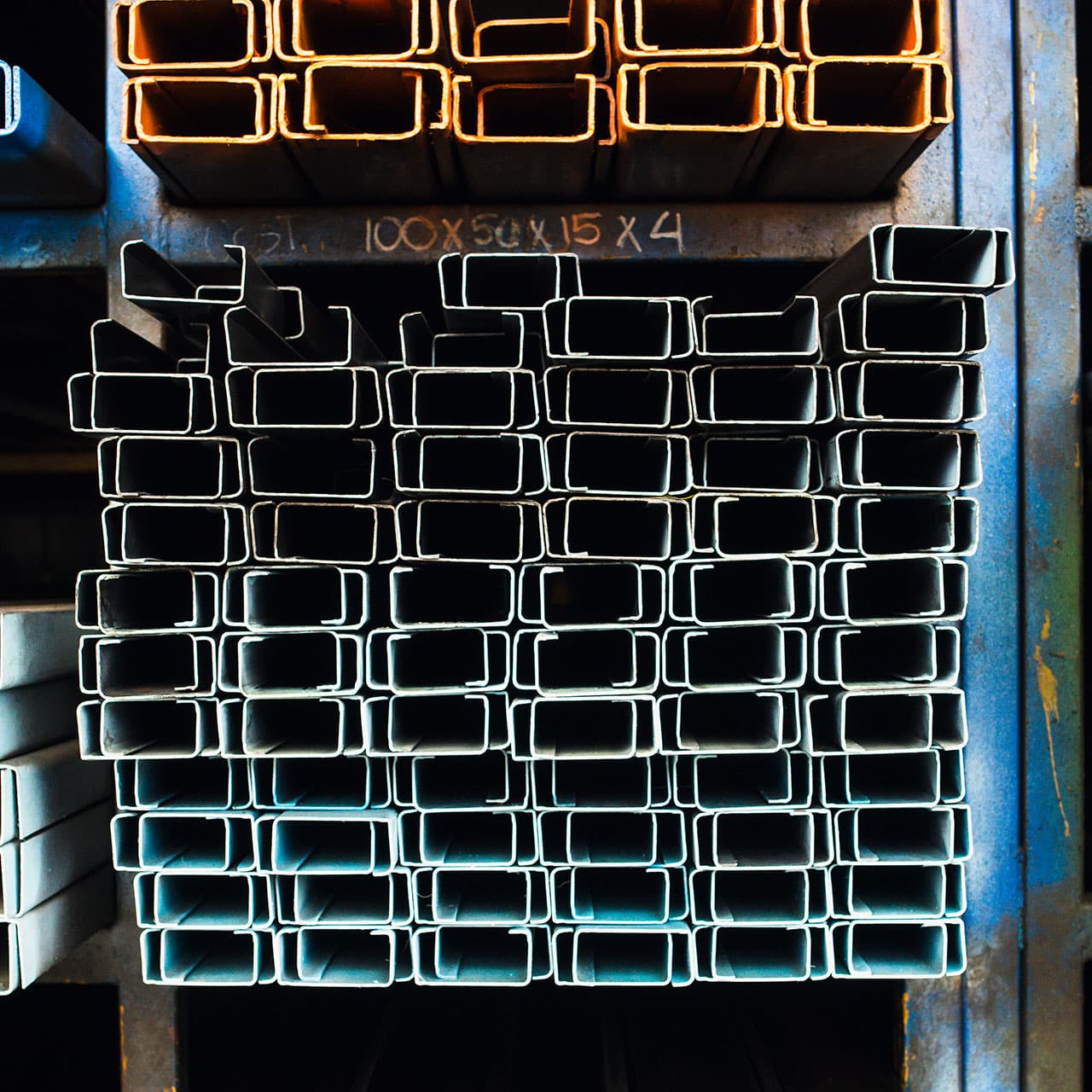 Costanera Negra o Perfil C