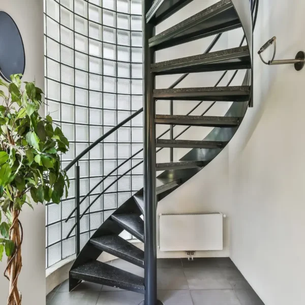 tipos-de-escaleras-metal-metalicas