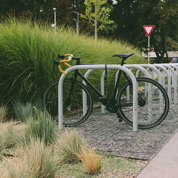 Tipos de bicicleteros de acero